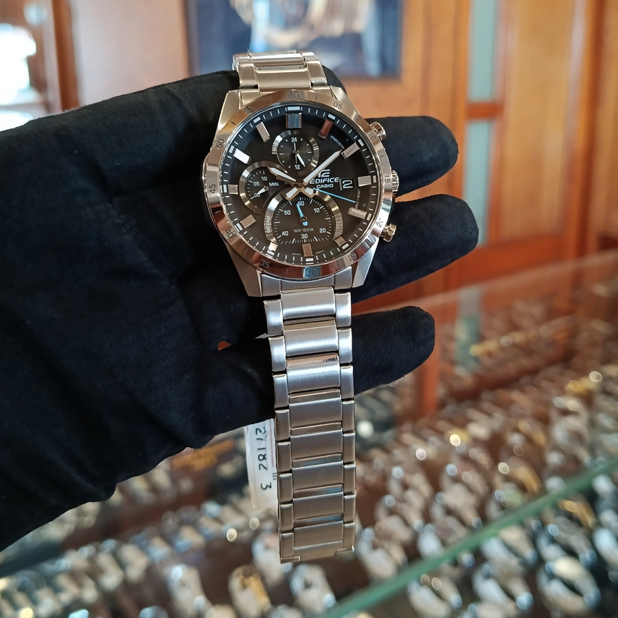 EFR-571D-1A Casio Edifice Chronograph - Image 2