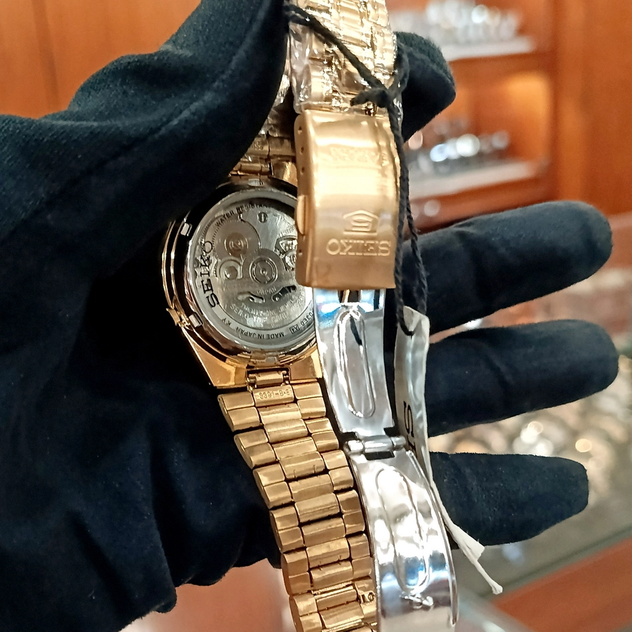 SNKG26J1 Seiko 21 Jewels Watch - Image 3