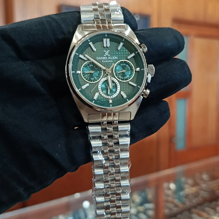 DK.1.13890-3 mens watch
