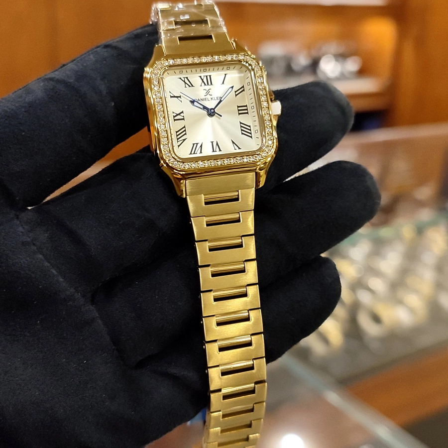 Daniel Klein tank style ladies watch