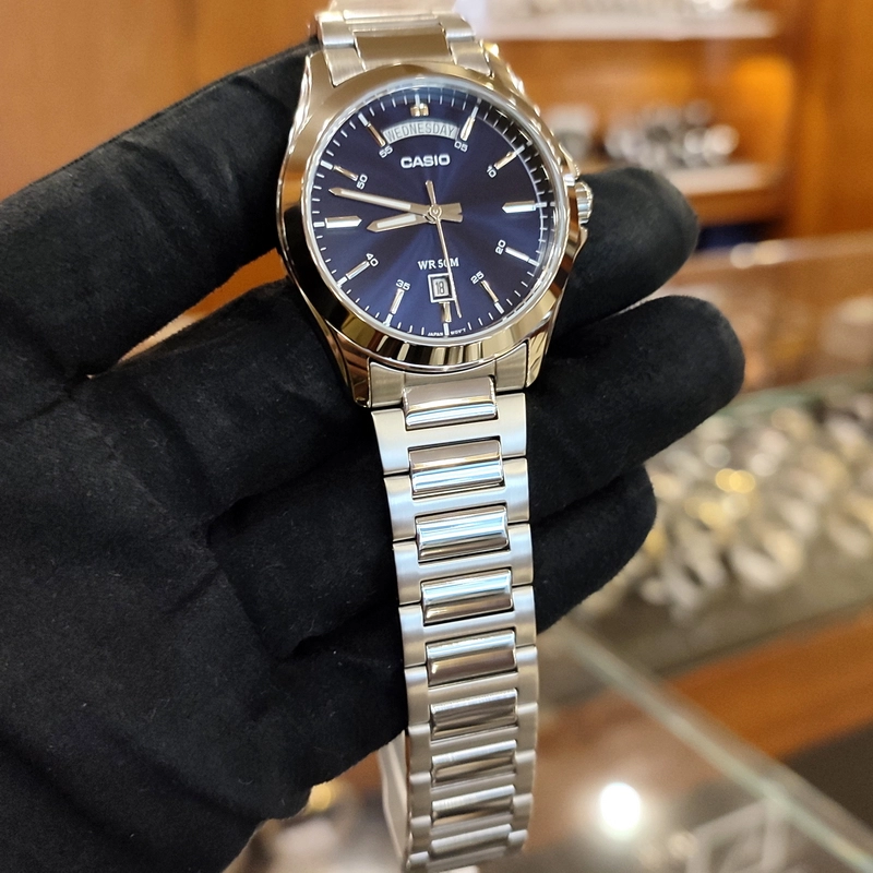 MTP-1370 blue dial Caiso