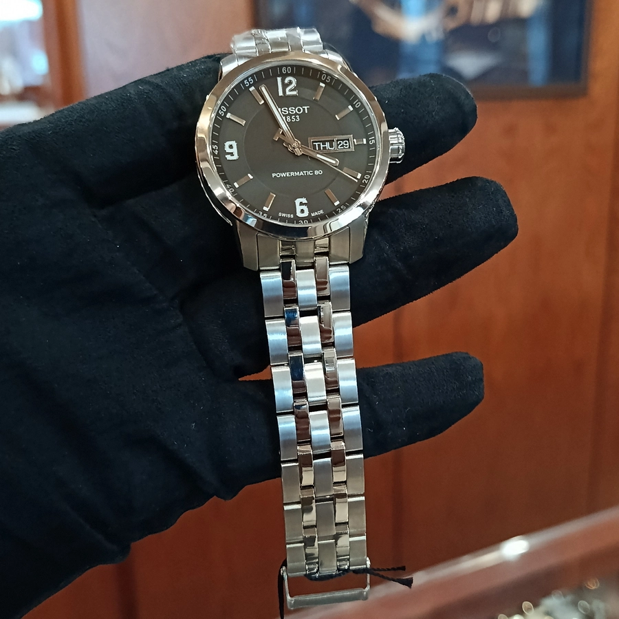 Tissot PRC200 powermatic 80 watch